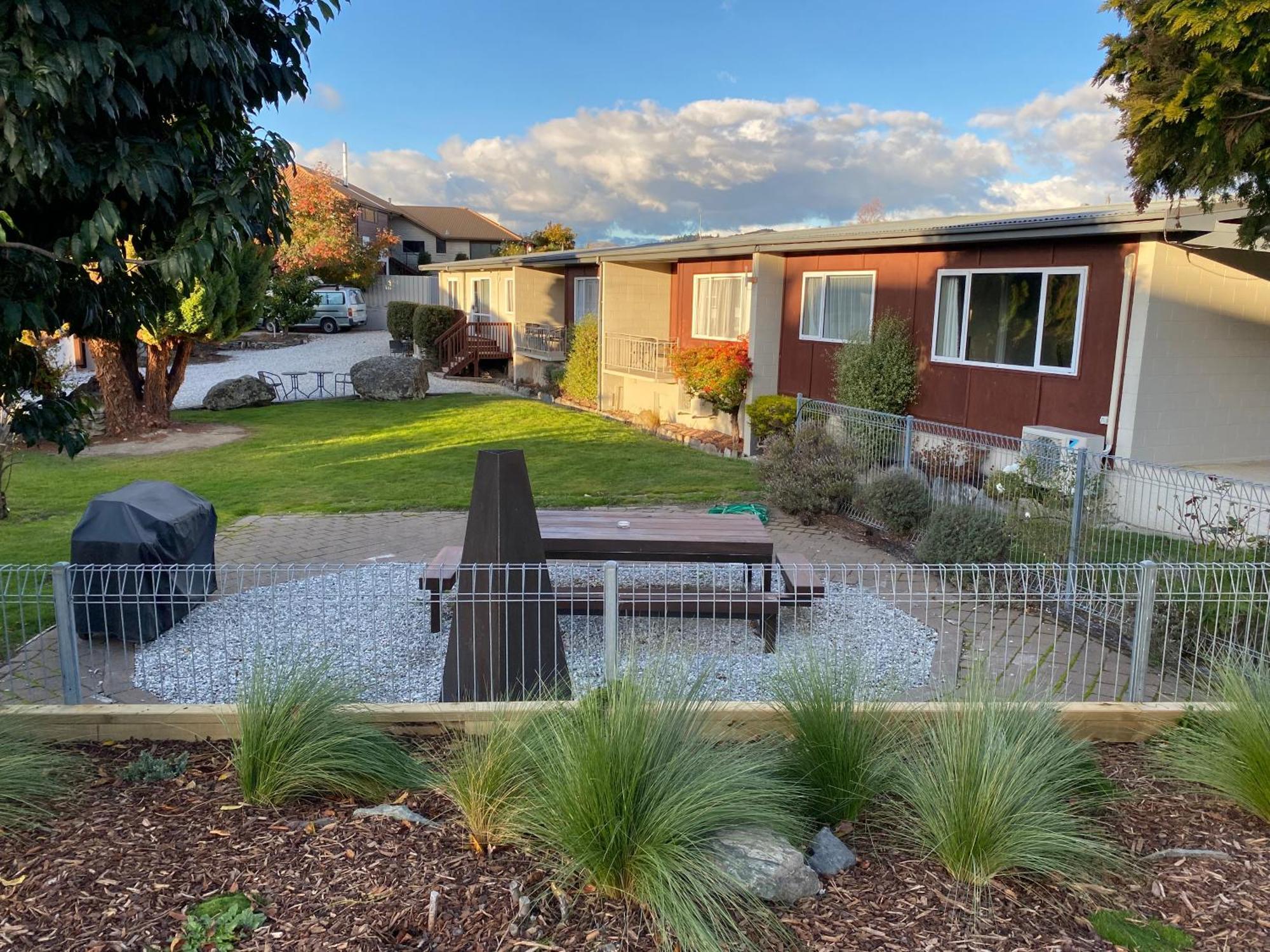 Manuka Crescent Motel Wanaka Exterior foto